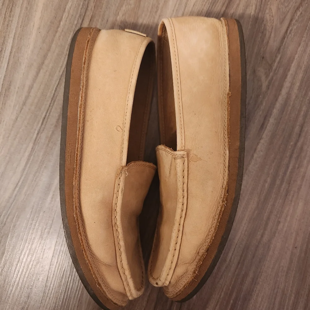 Rainbow loafers size 8?